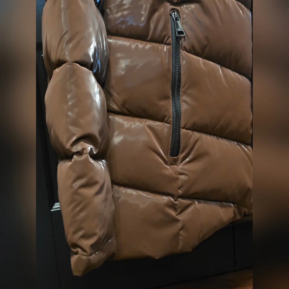 DKNY Quilted Puffer Snow Jacket in Brown Gloss with Faux Fur Hood - Picture 4 of 11